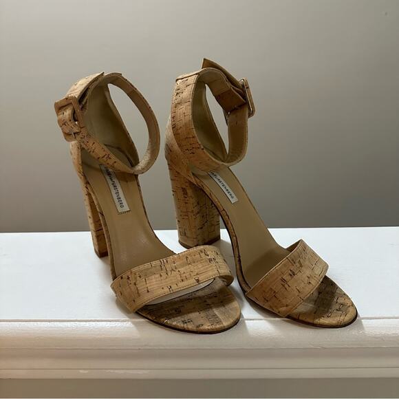 Diane Von Furstenberg Ulrica Heel in Natural Cork Women’s size 7.5 ankle strap - Picture 2 of 13